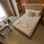 Immortelle Lord Sophiha Homestay *