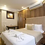 Immortelle Lord Sophiha Homestay *