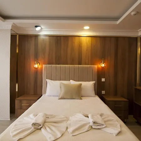 Immortelle Aparthotel 3*